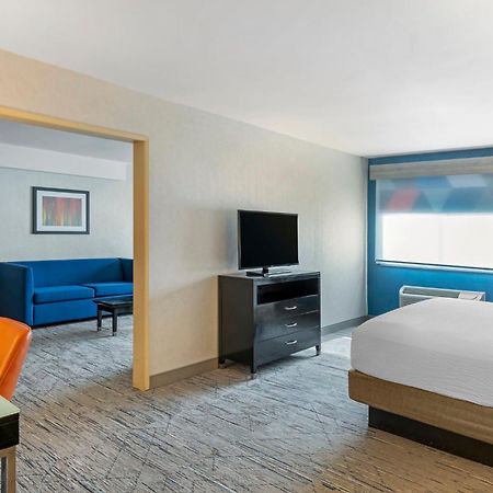 Holiday Inn Express San Bernardino Colton By Ihg Exterior foto