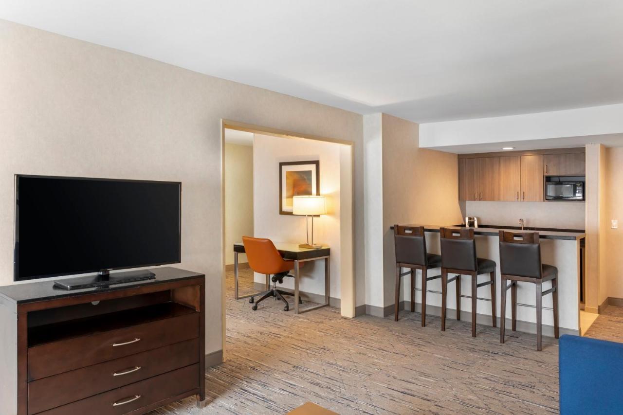 Holiday Inn Express San Bernardino Colton By Ihg Exterior foto
