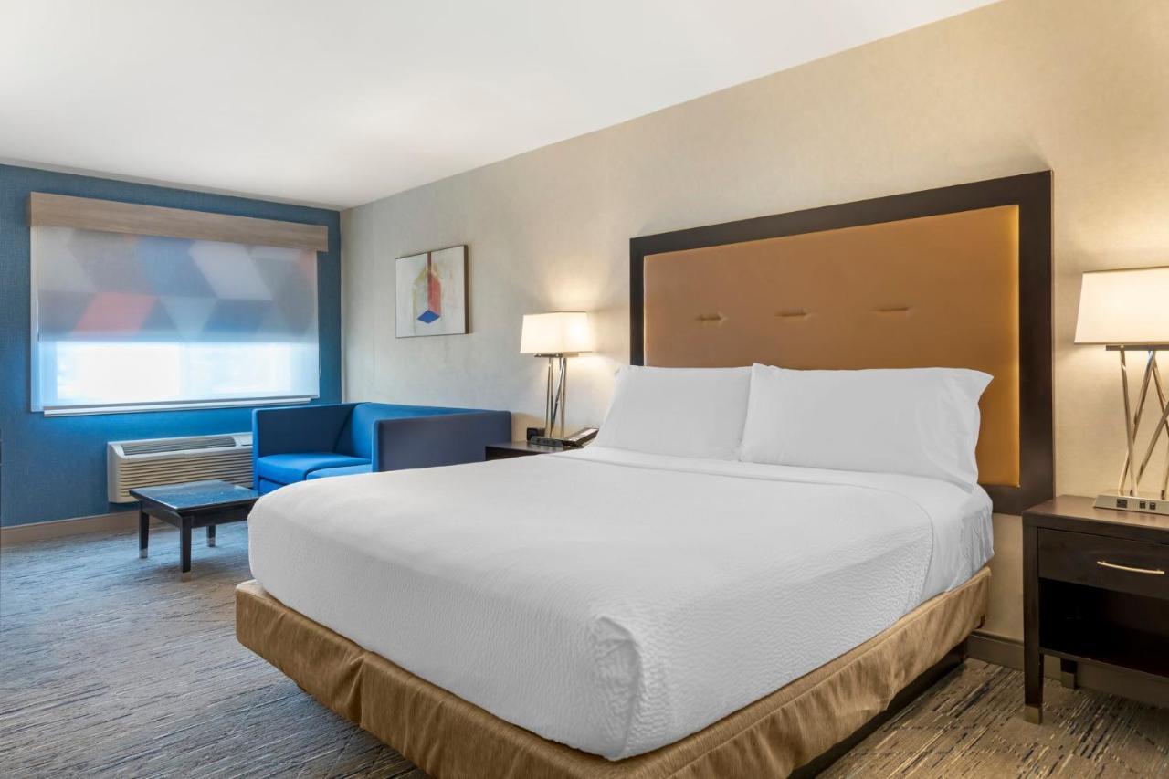 Holiday Inn Express San Bernardino Colton By Ihg Exterior foto
