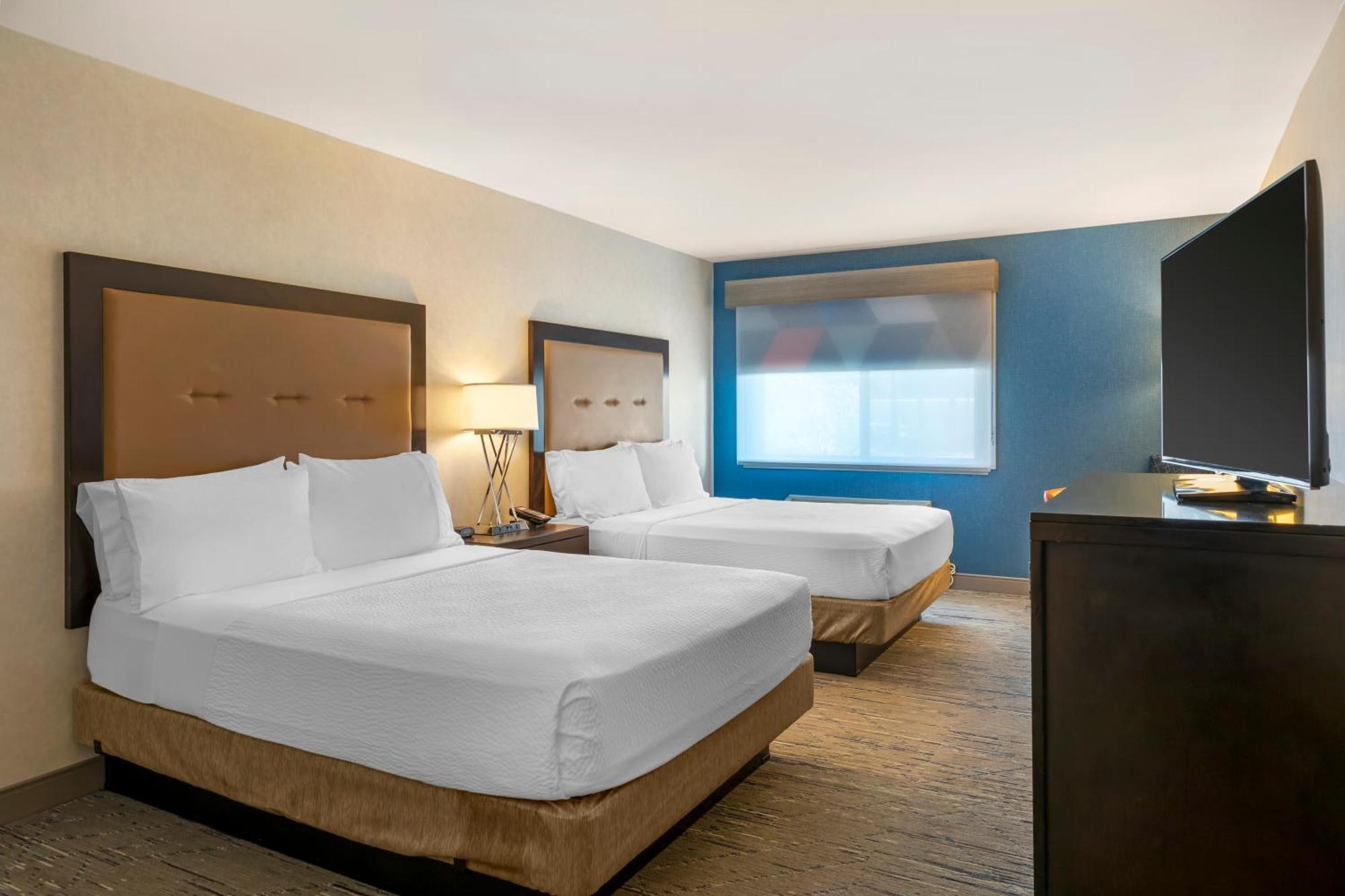 Holiday Inn Express San Bernardino Colton By Ihg Exterior foto